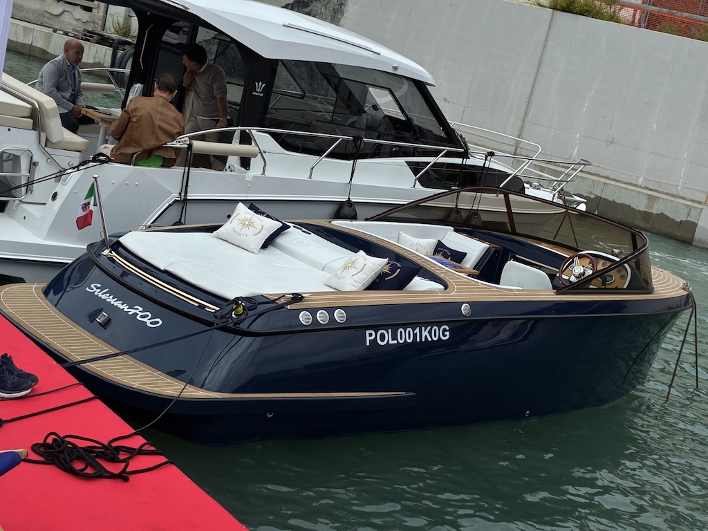 Silesian 700