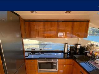 SUNSEEKER MANHATTAN 63